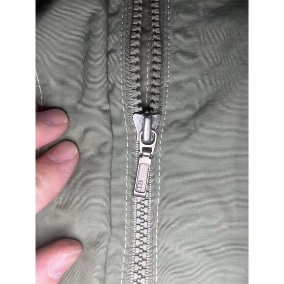 Eddie Bauer Lightweight Hooded Nylon Jacket – L - Picture 5 of 16